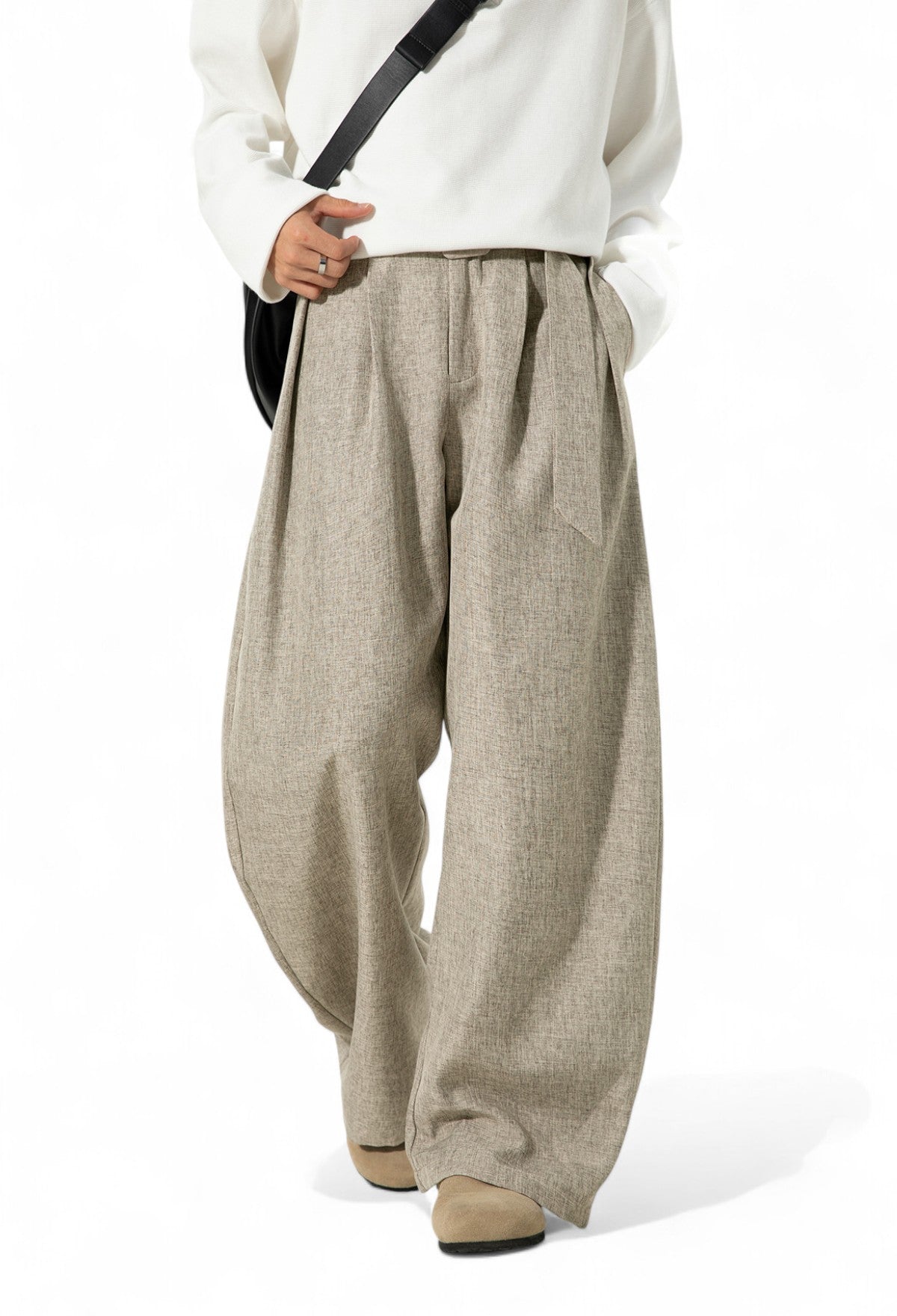 loose straight trousers