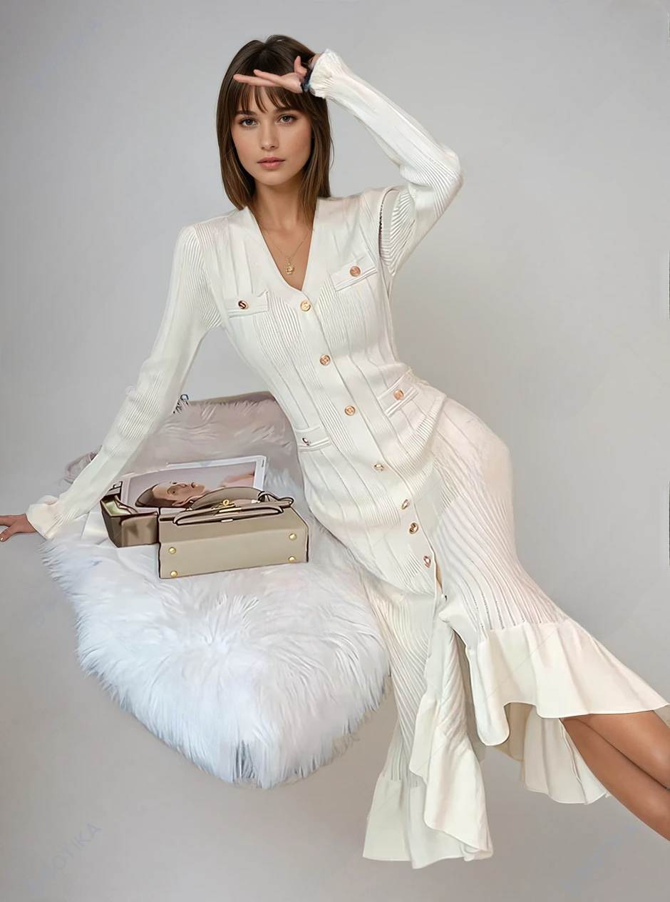 Bej Elegant French-Style Ruffled Knit Dress